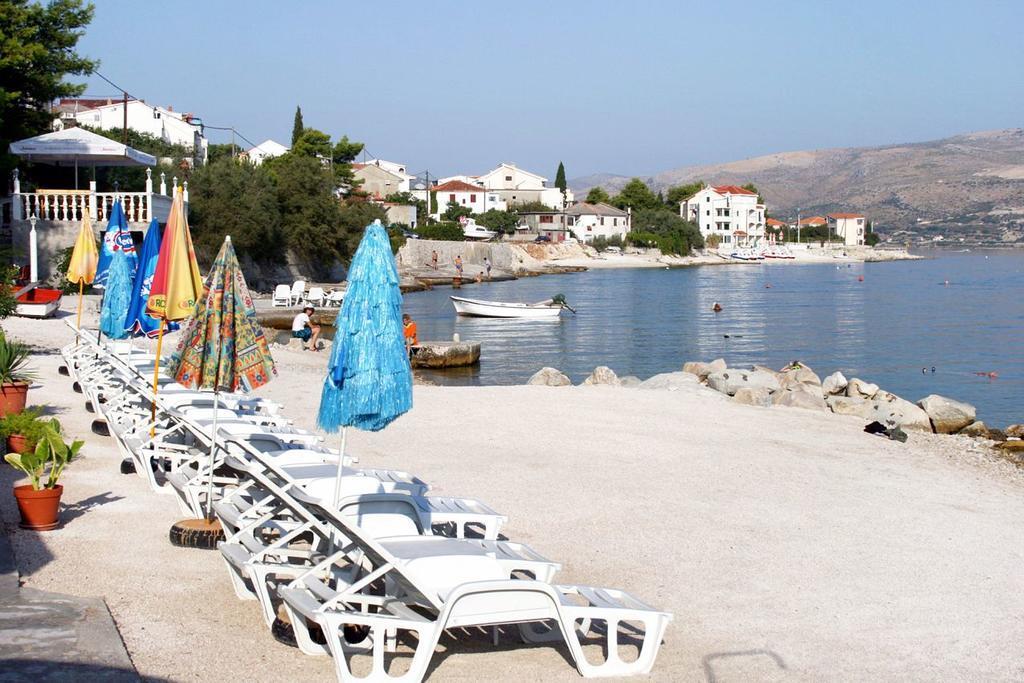 Maribela Apartments Trogir Buitenkant foto